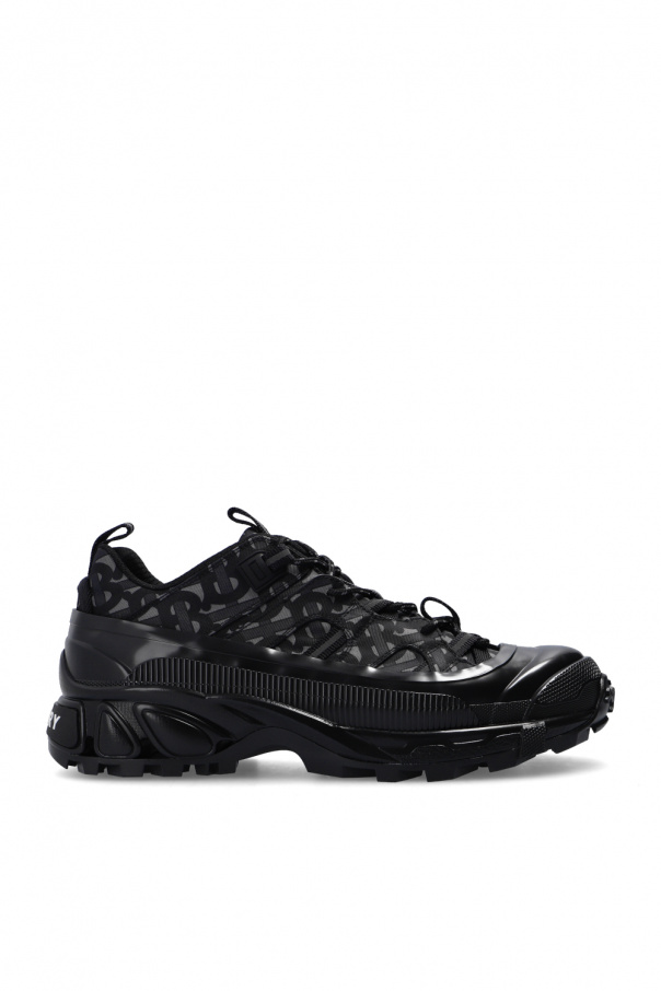 Nike air best sale max plus burberry